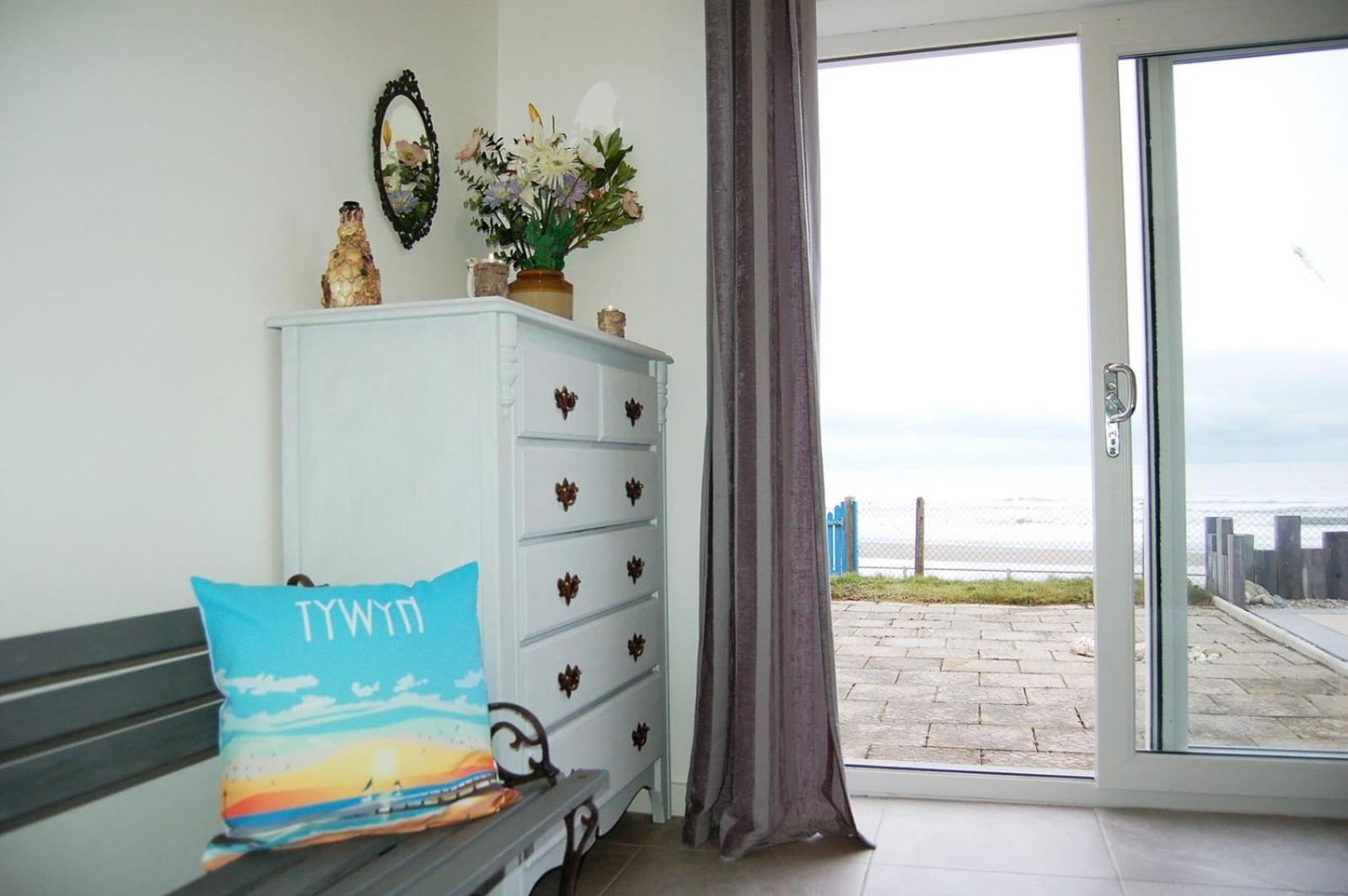 Seagull Beach House Tywyn Esterno foto