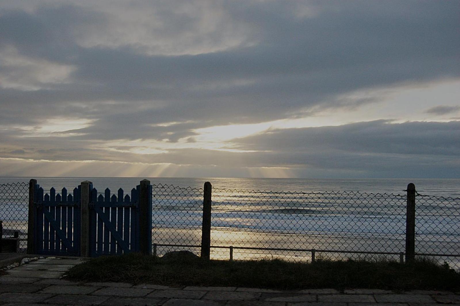 Seagull Beach House Tywyn Esterno foto